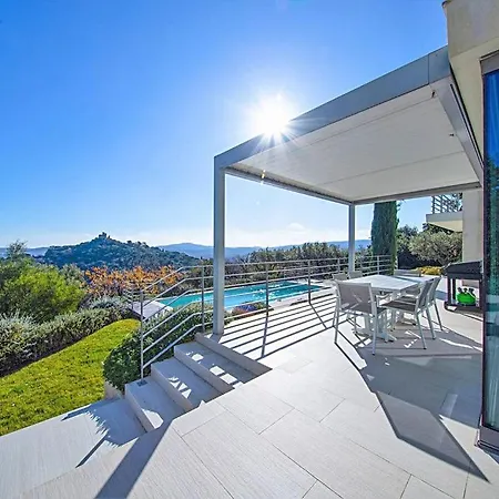 Βίλα 5br In - What'app - 0034-658-266-820 - For Reservations!